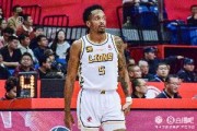 乐鱼体育官方网站-杀伤力十足！巴里-布朗罚球18中14砍下31分6板7助 正负值+16最高